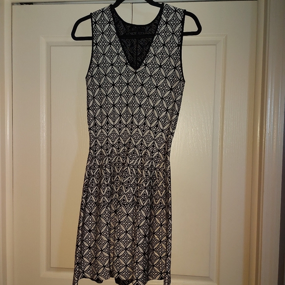 Stretch Knit dress never worn - Picture 3 of 5